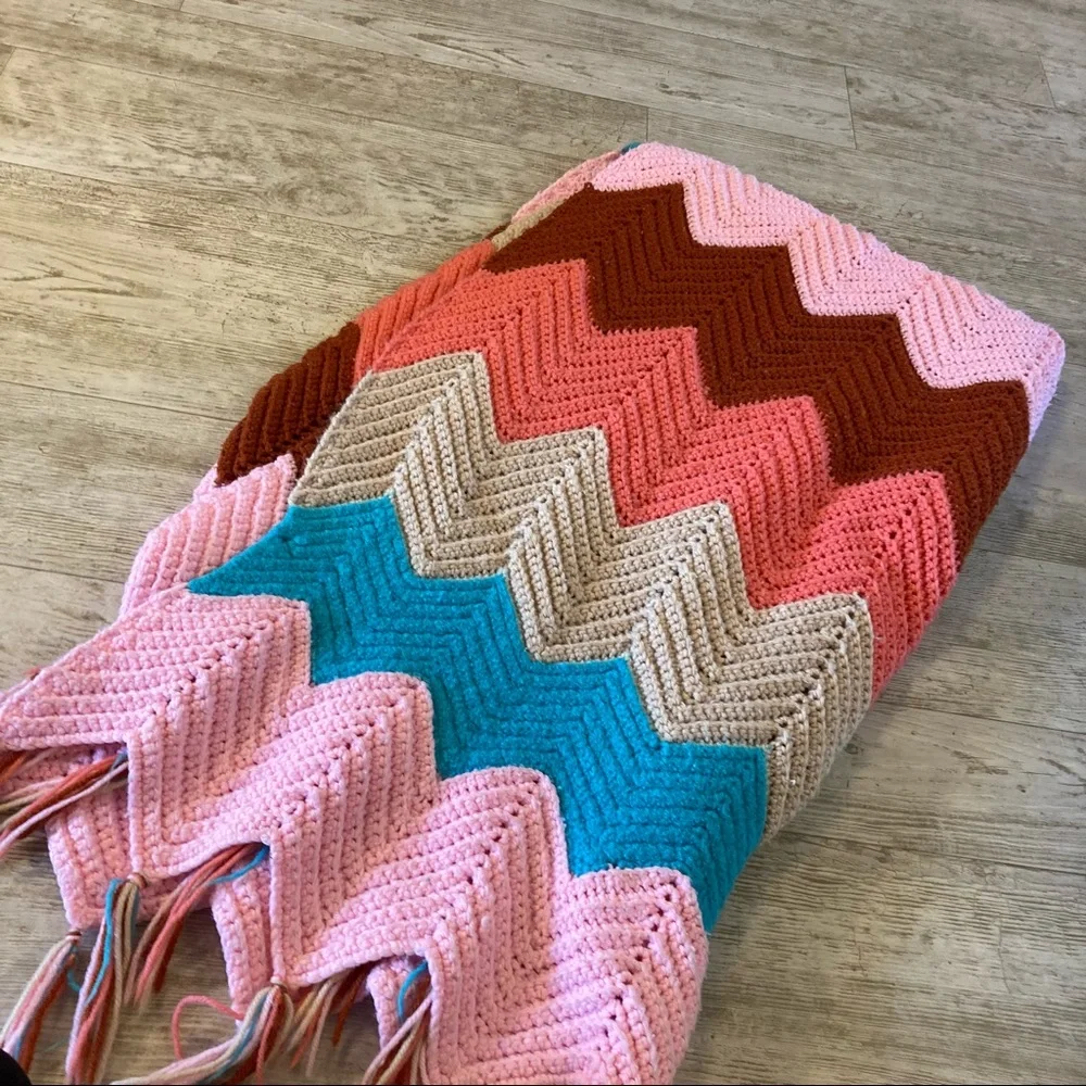 Vintage Knitted Chevron Afghan Throw